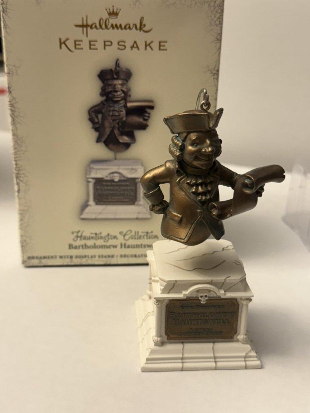 Hallmark Keepsake Bartholomew Hauntswell Halloween Ornament Hauntington MM9